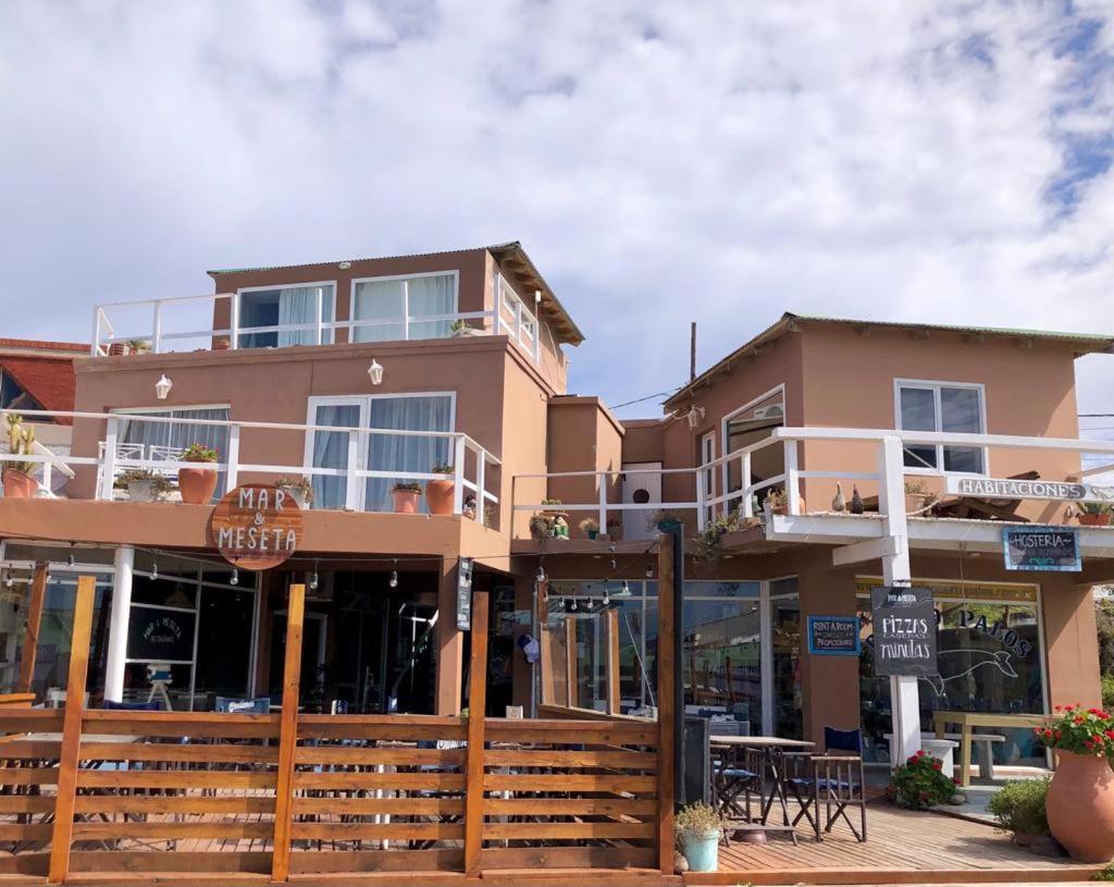 Hosteria Puerto Palos Puerto Pirámides المظهر الخارجي الصورة